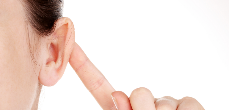 Tenho a orelha tampada, a otoplastia ajudar a ouvir melhor?